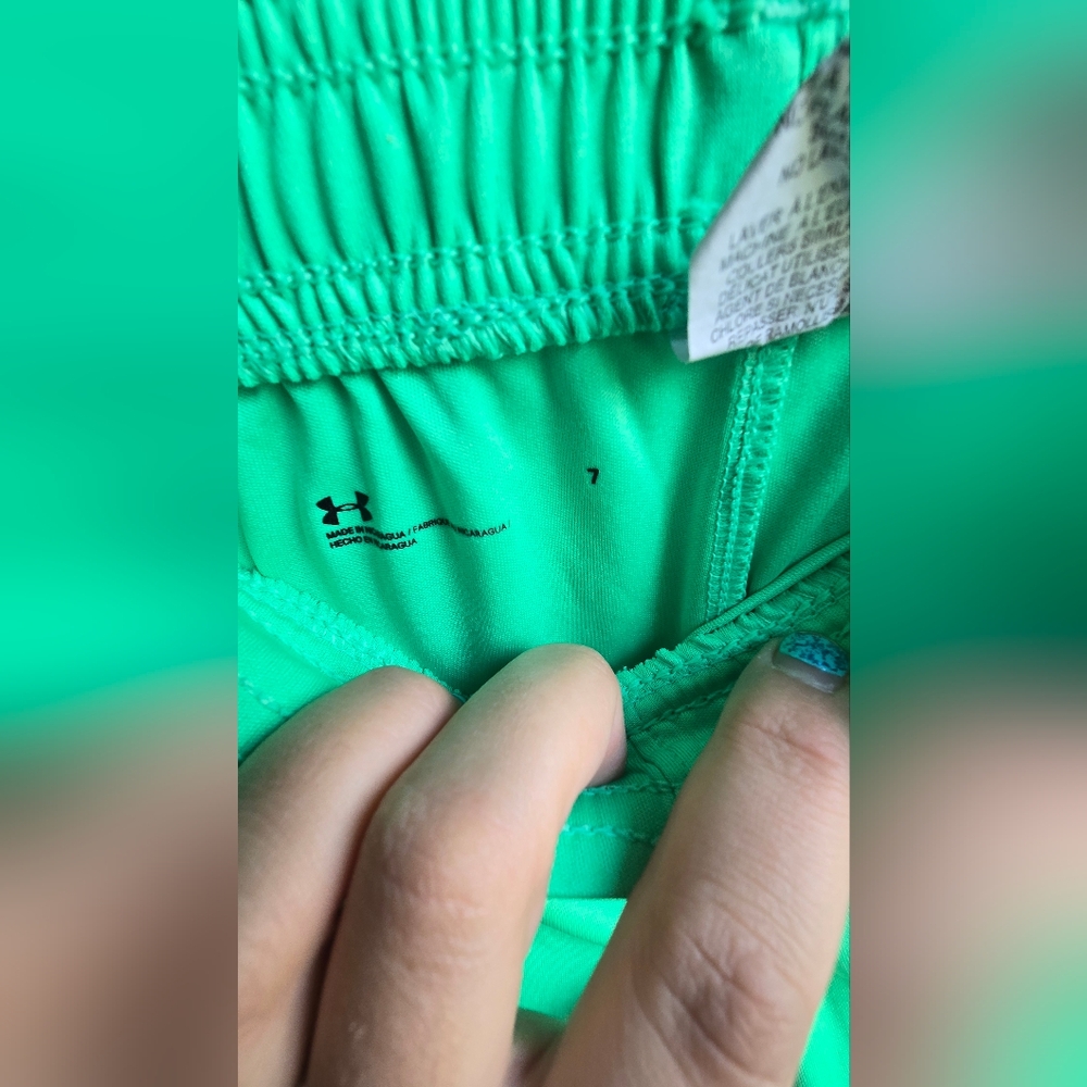 Under Armour Gray and Green Kids Set - Picture 4 of 9